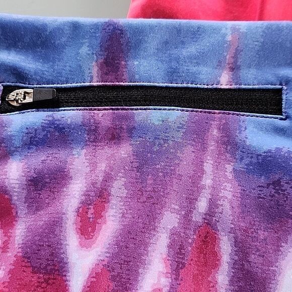 A Way To Go Wearable Art Yoga Pants - Picture 5 of 7